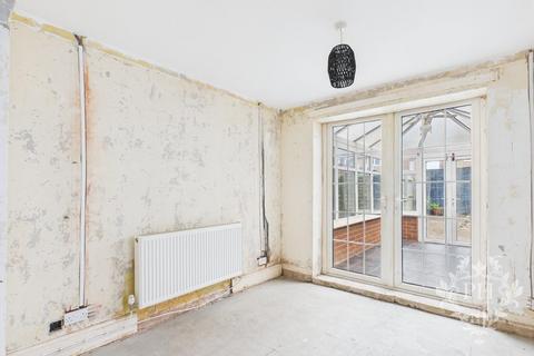 249 High Street, Eston, Middlesbrough, TS6 8DA