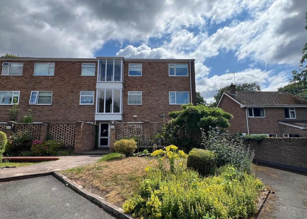 thornhill-road-sutton-coldfield-2-bed-apartment-for-sale-190-000
