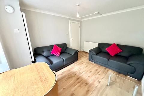 2 bedroom flat to rent, West Princes Street, Glasgow, G4
