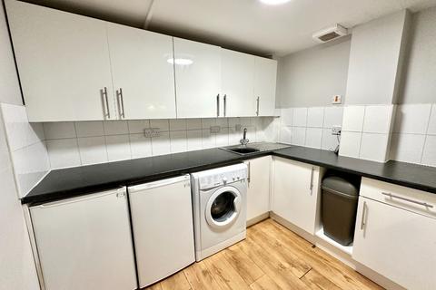 2 bedroom flat to rent, West Princes Street, Glasgow, G4