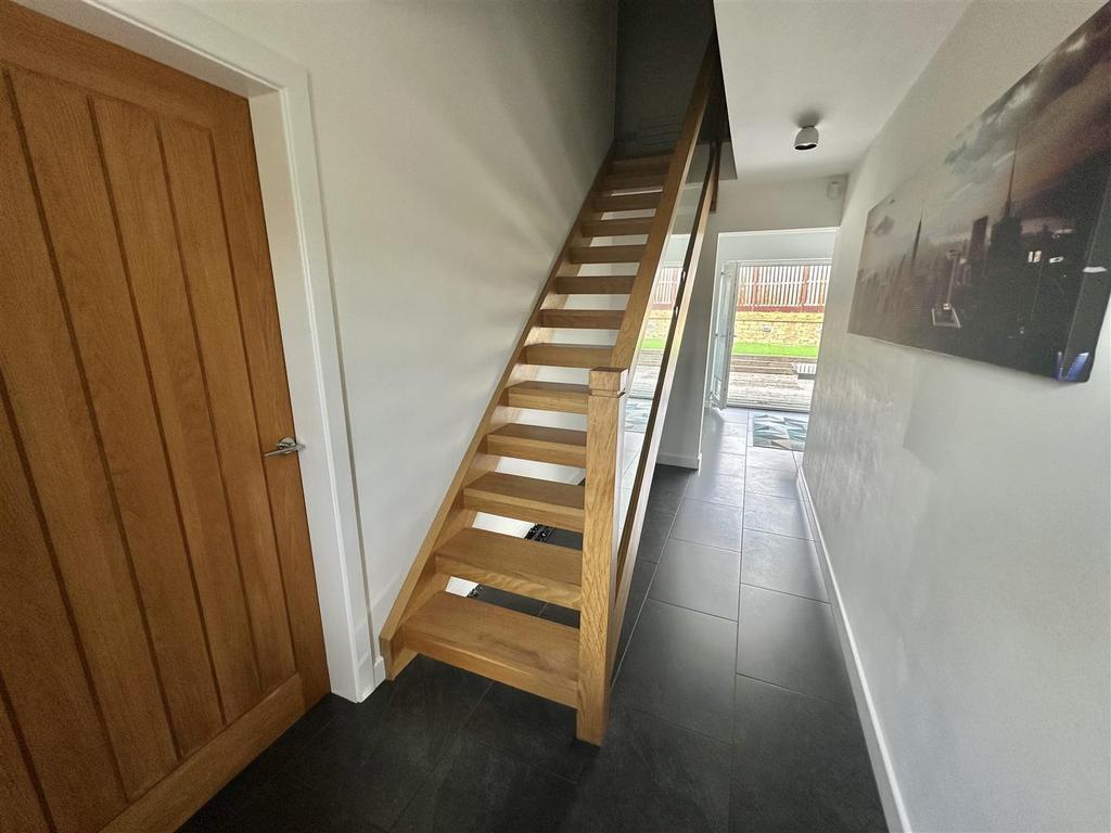 Bramleys Estate Agents - Abbey Close - Mirfield  (
