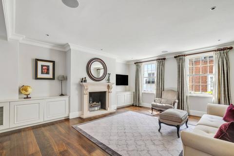 undefined, Shepherd Street, Mayfair, London, W1J