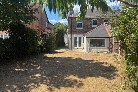 7 Cranmer Road, Bournemouth, BH9 1JU