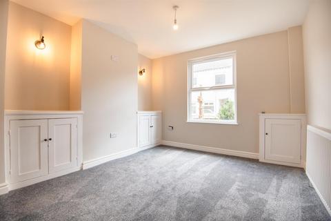 2 bedroom terraced house for sale, Victoria Street, Earls Barton