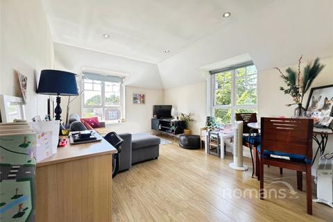 2 bedroom apartment for sale, Curlew Court, Boxalls Lane, Aldershot