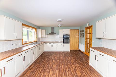 4 bedroom detached bungalow for sale, Watten, Wick, Highland. KW1 5UW
