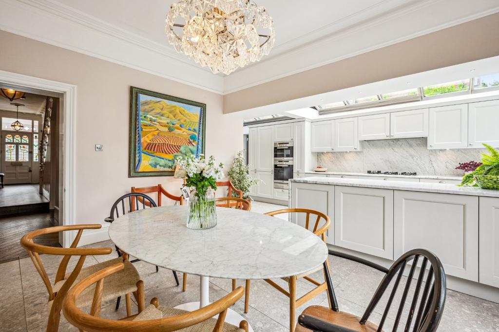 House in Twickenham - View 4