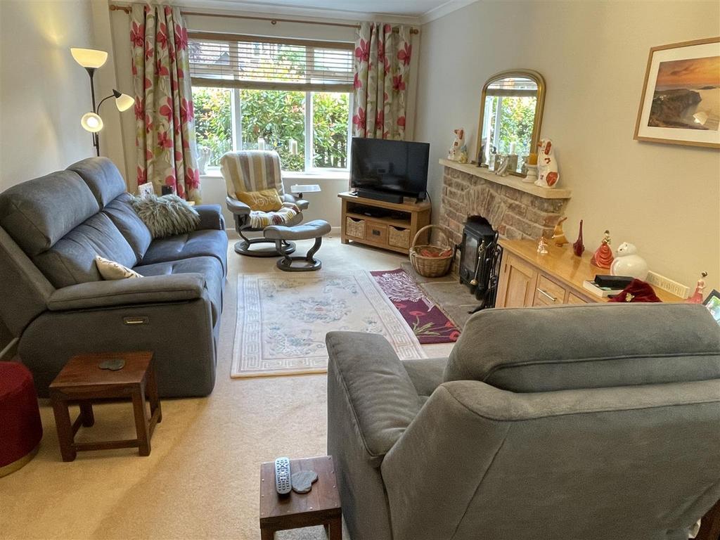 Sitting Room.JPG
