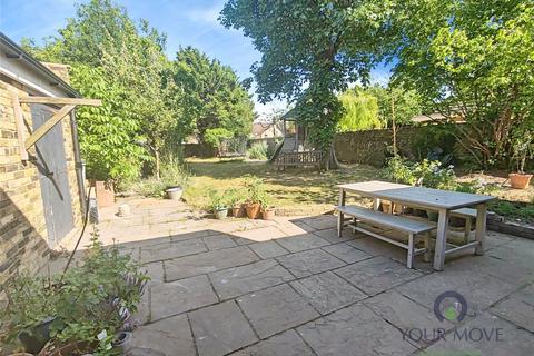 5 bedroom detached house for sale, Maidstone Road, Kent ME4