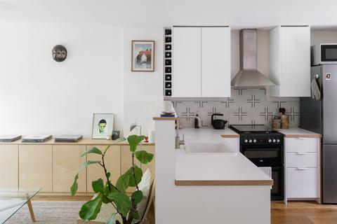3 Eden Way, London, E3 2JD