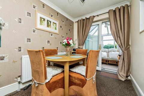 31 Blackburn Crescent, Chapeltown, Sheffield, S35 2EG