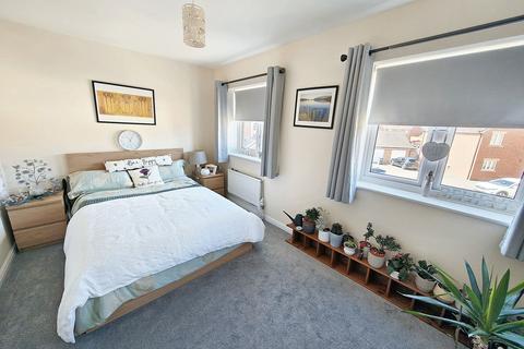 116 Soprano Way, Trowbridge, BA14 7XA
