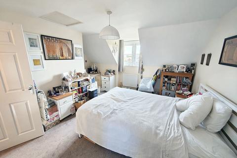 116 Soprano Way, Trowbridge, BA14 7XA