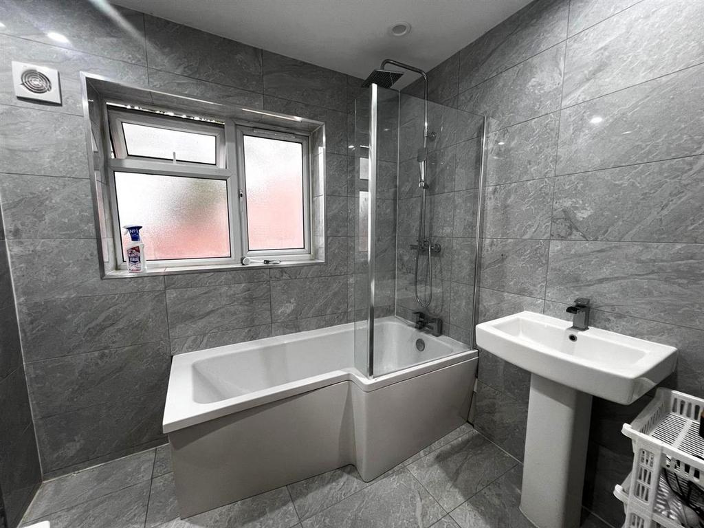 Downstairs Bathroom