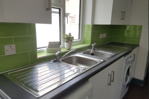 6 bedroom terraced house to rent, Lincoln LN5