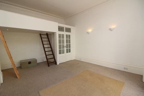 Studio to rent, Clarendon Terrace, Brighton BN2