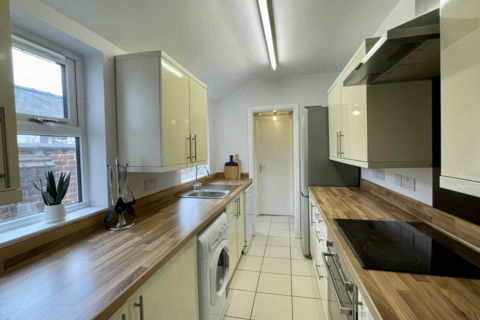 3 bedroom terraced house to rent, Lincoln LN1