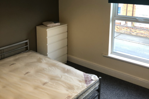 4 bedroom terraced house to rent, Lincoln LN1