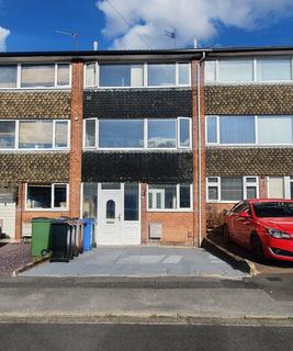 undefined, Roundhey, Heald Green SK8