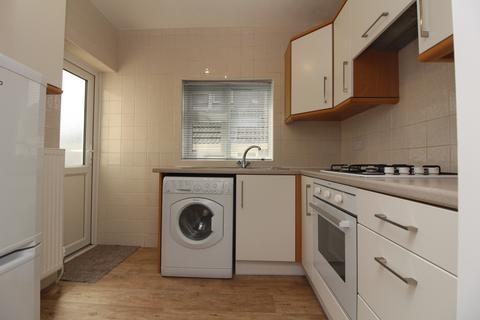 2 bedroom semi-detached house to rent, Thornhill Avenue, Brighton BN1
