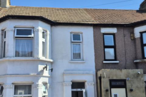 2 bedroom flat for sale,  Glenny Road, Barking IG11