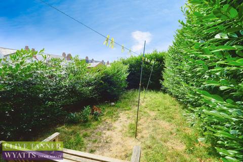 4 bedroom terraced house for sale, Ivor Road, Sparkhill, Birmingham B11 4NR
