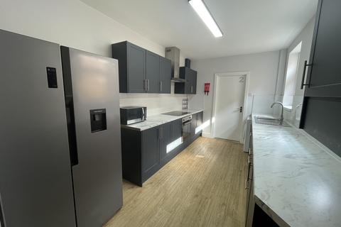 5 bedroom terraced house to rent, Lincoln LN5