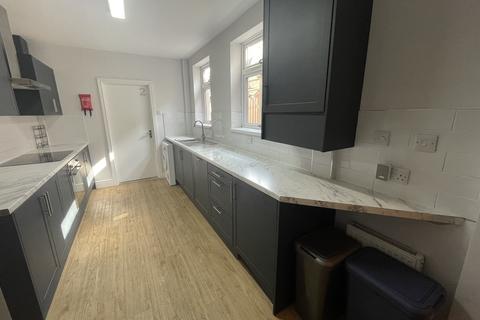 5 bedroom terraced house to rent, Lincoln LN5