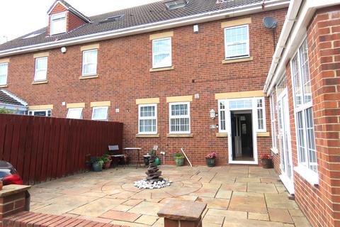5 bedroom semi-detached house for sale, Station Road, Ashington
