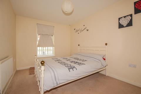 2 bedroom apartment to rent, Redhouse Way, Swindon SN25