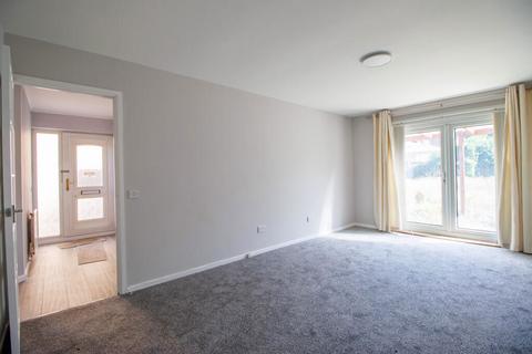10 Basingstoke Close, Freshbrook, Swindon, SN5 8RB