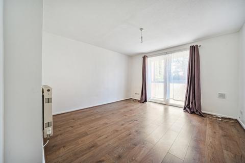 2 bedroom flat to rent, Cobden Avenue, Southampton SO18