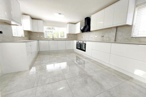 5 bedroom house for sale, West Haven, West Hythe Road, Hythe