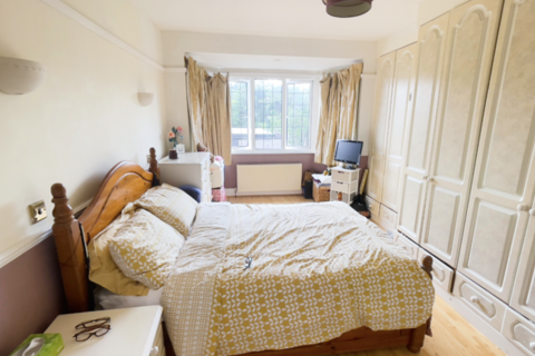 undefined, Whitchurch Gardens, Edgware HA8