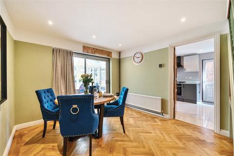 16 Benson Close, Reading, RG2 7LP