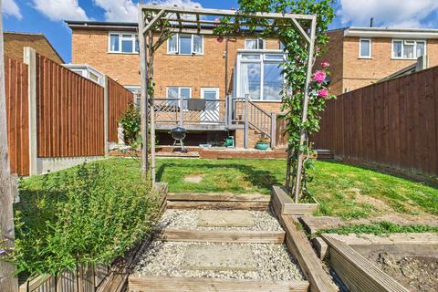 undefined, Wheelers Walk, Stroud, Gloucestershire, GL5