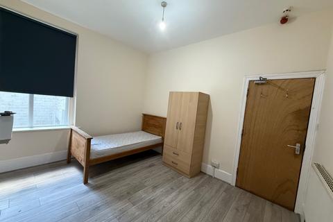 undefined, Friern Barnet Road, London N11