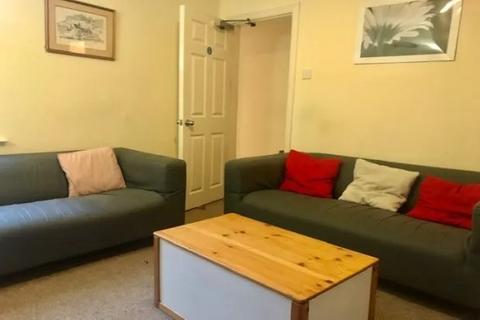 4 bedroom terraced house to rent, West Bridgford, Nottingham NG2