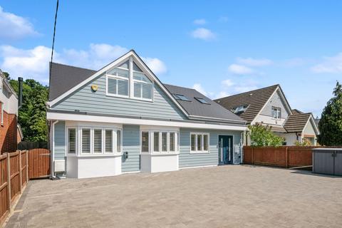 4 bedroom house for sale, River Way, Christchurch BH23