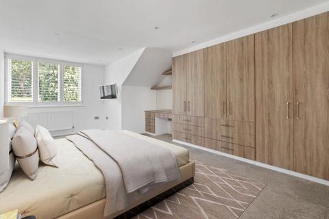 undefined, River Way, Christchurch BH23