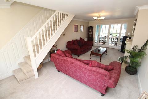 3 bedroom semi-detached house for sale, The Bridle, Leicester LE2