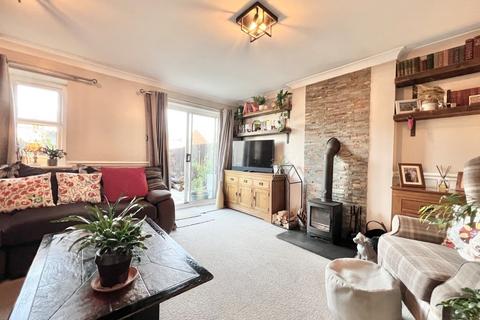 3 bedroom semi-detached house for sale, Alder Close, Greater Manchester BL8