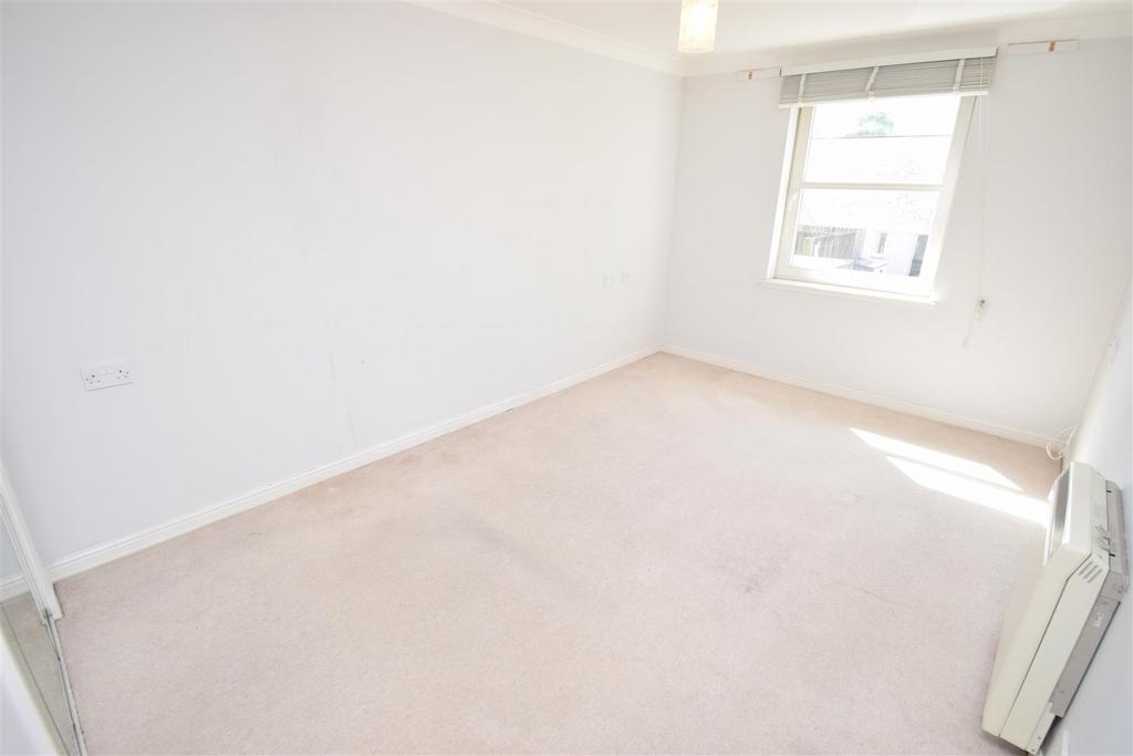 Bedroom one.jpg