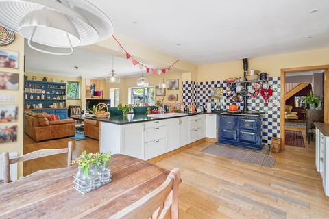 5 bedroom detached house for sale, Beeches Drive, Farnham Common, Buckinghamshire, SL2