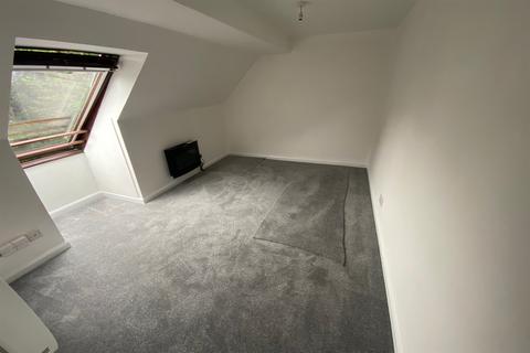 1 bedroom flat to rent, Red Roseland, Bath Road, Devizes, SN10
