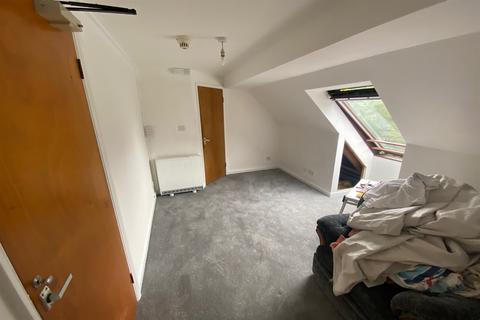 1 bedroom flat to rent, Red Roseland, Bath Road, Devizes, SN10
