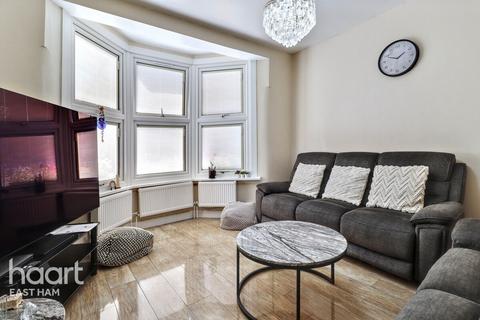 4 bedroom terraced house for sale, Hatherley Gardens, London