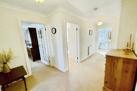 1 bedroom apartment for sale, Wilmslow SK9