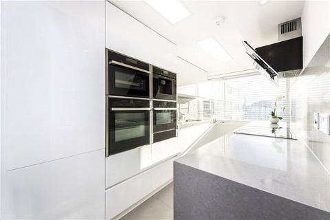 2 bedroom flat to rent, George Street, London, W1U