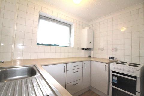 2 bedroom apartment to rent, Bishop Bridge Road, Norwich NR1